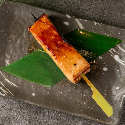 自慢の創作料理｜神田のまぐろトラエモン